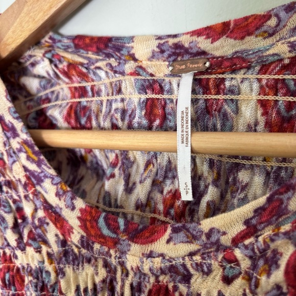 Free People Printed Ruffled Up Top-Peach Floral Combo-Small-Linen Blend-Boho - Picture 4 of 5